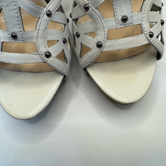 Guess White Strappy Sandals with Medium Heel - Picture 2 of 6